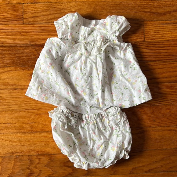 Perfect summer sets! Janie and Jack 0-3 months 2-piece outfits - Picture 6 of 6